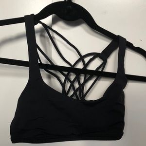 Lululemon sports bra